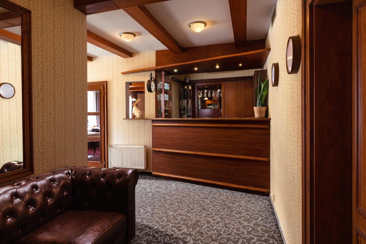 Prague Hotel Carl Inn Restaurant & Free Parking Exterior foto
